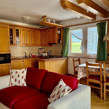 Villa Iris - La Prima Villa Vacanze Nell'Altopiano Азиаго Экстерьер фото